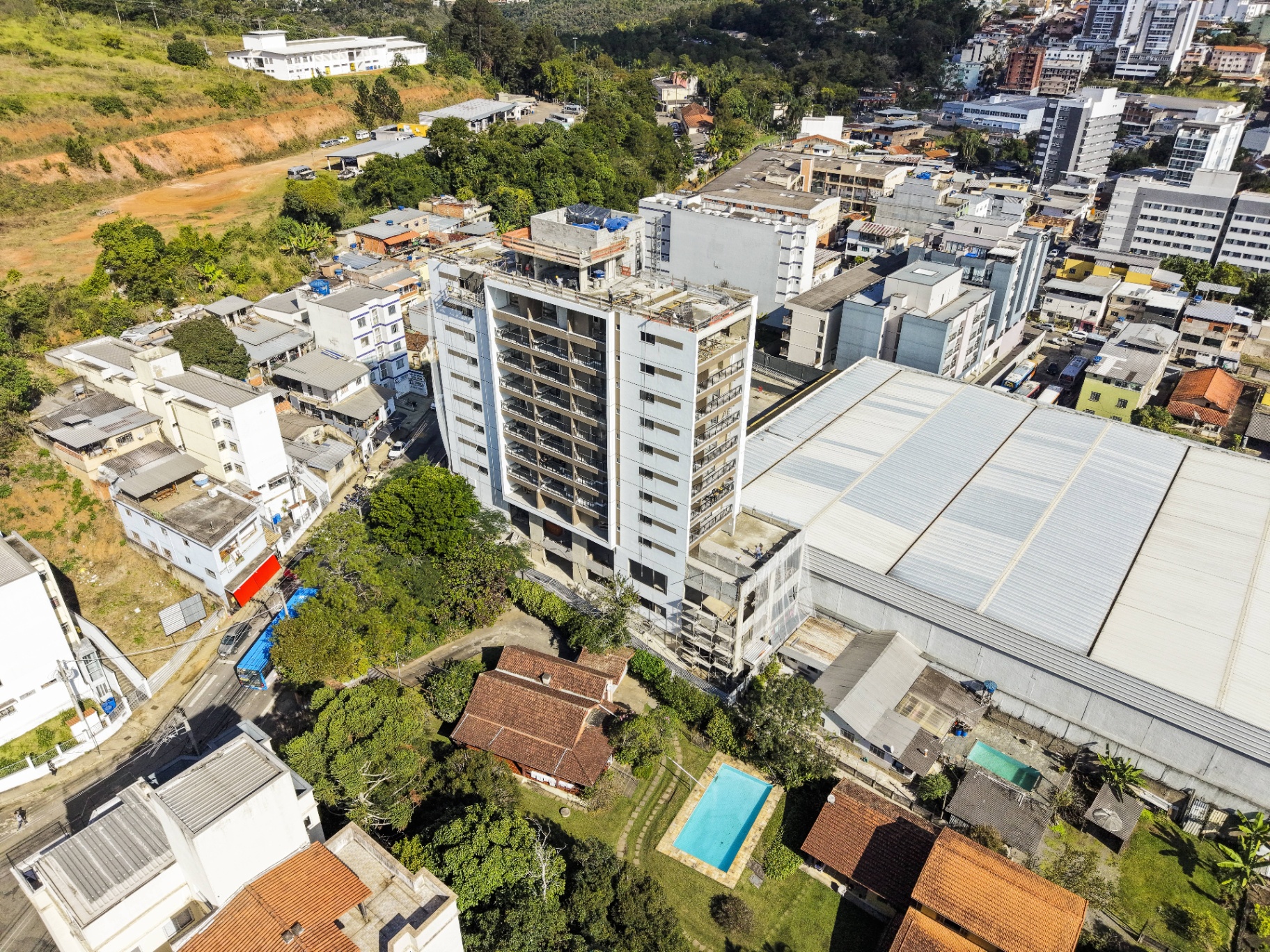 Vista aérea do Terrazza São Pedro e do entorno do bairro